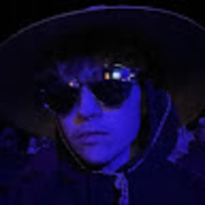 Meet your Posher, Blake